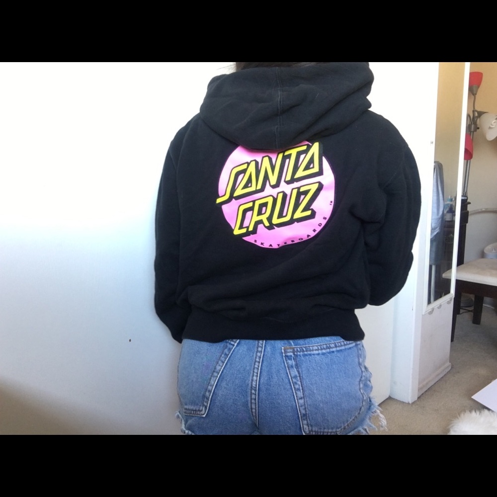 NWOT Santa Cruz hoodie pink
